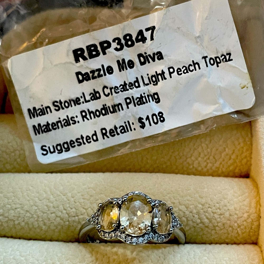 Bomb Party RBP3847 Dazzle Me Diva lab created light peach topaz size 9